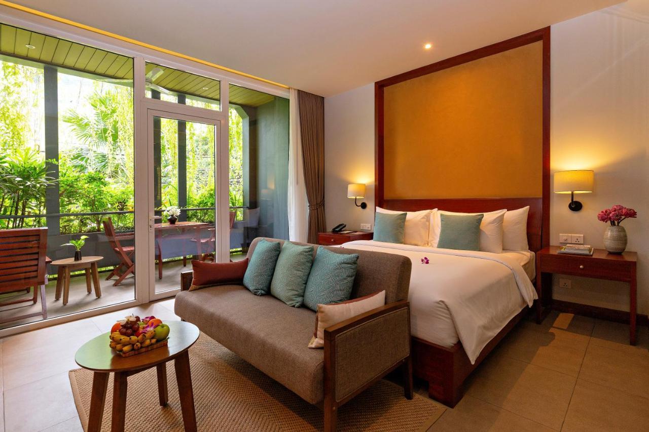 Indra Hotel Phnom Penh Exteriör bild